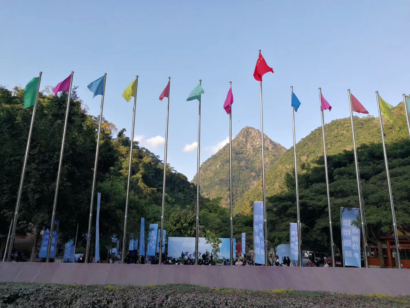 西雙版納熱帶雨林穿越挑戰(zhàn)賽
