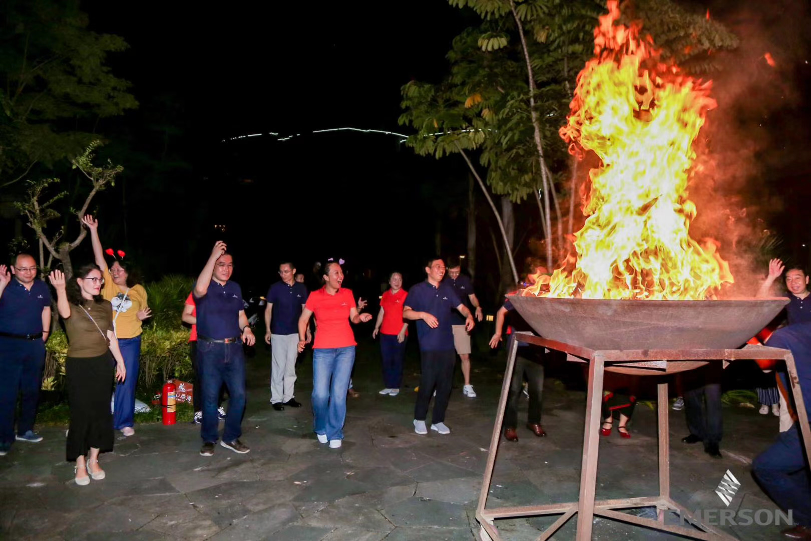 西雙版納主題團建拓展訓(xùn)練