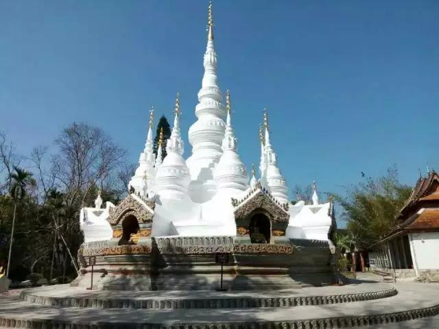 曼飛龍，田園村貌，幸福生活