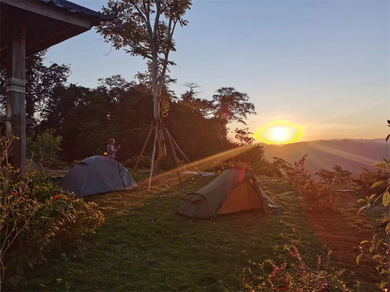 西雙版納企業(yè)會議定制旅游刺激性活動拓展訓(xùn)練基地項目