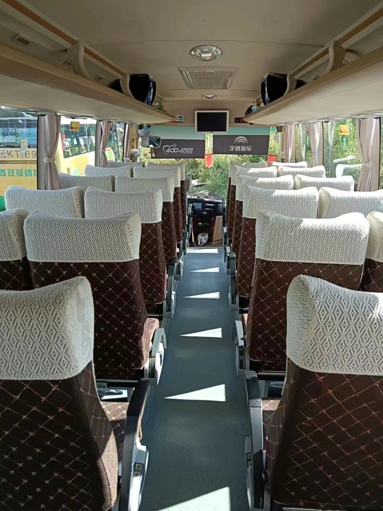 西雙版納旅游包車